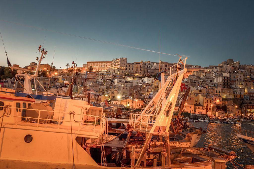 Note Di Colore Sciacca Extérieur photo